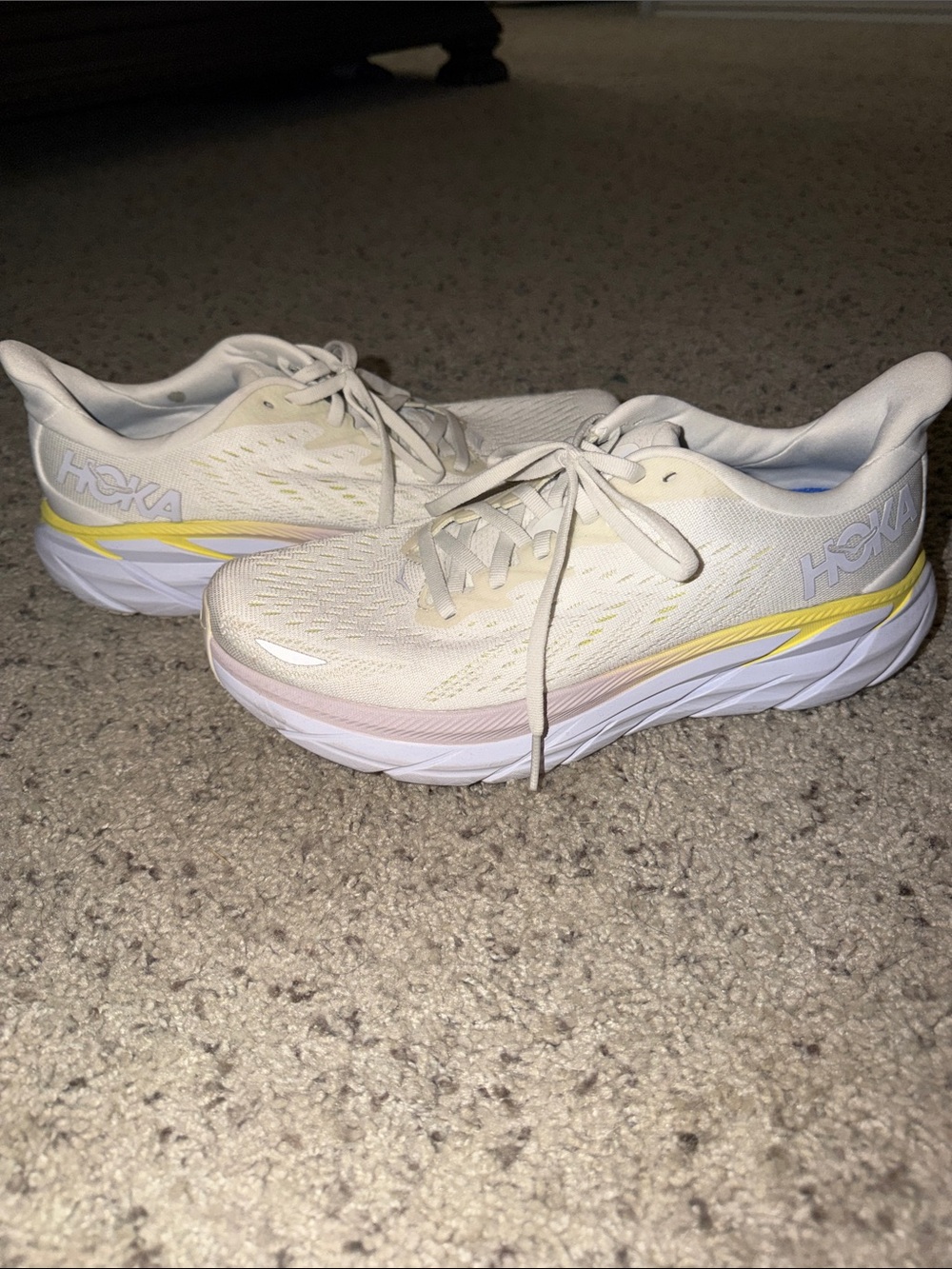 Hoka Women’s Clifton 8